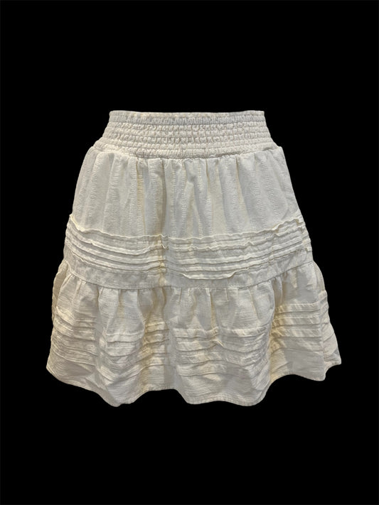 White ruffled skirt
