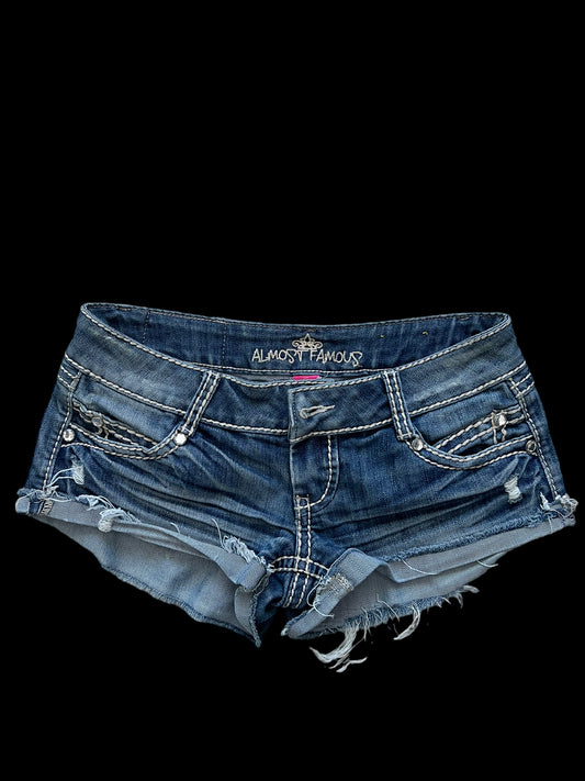 Low rise shorts